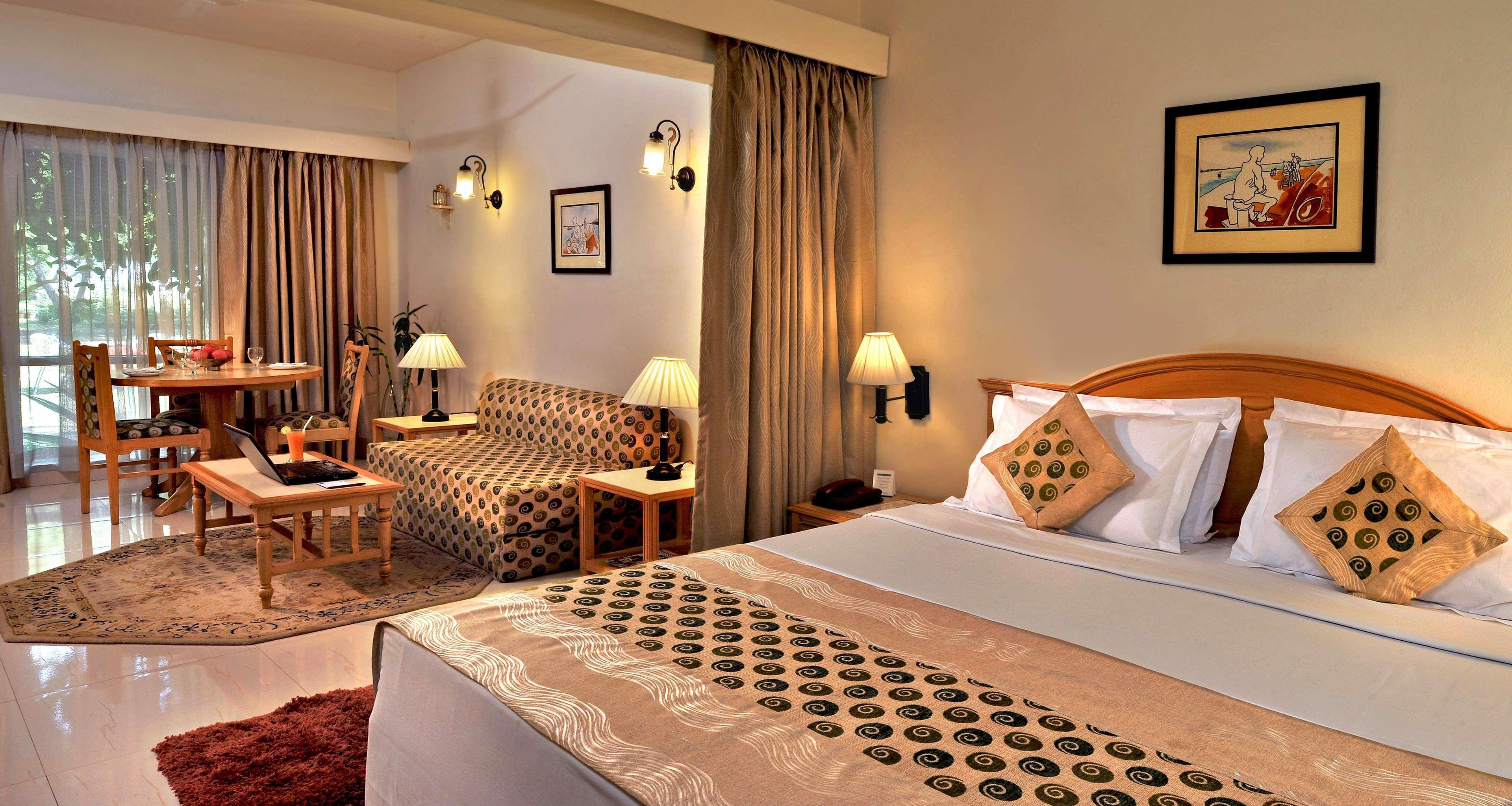 Best Western Resort Country Club Gurgáon Kültér fotó